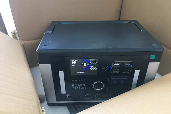 700W Зөөврийн гадаа цахилгаан станц Төгс логистик сав баглаа боодол